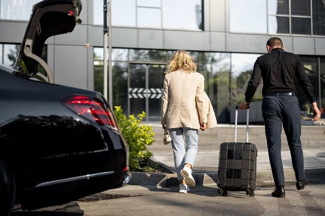 Private Arrival Transfer: Honolulu International Airport to Oahu Hotels or Cruise Terminal - Drop-Off at Your Hotel or Cruise Terminal: Getting the Right Area Matters