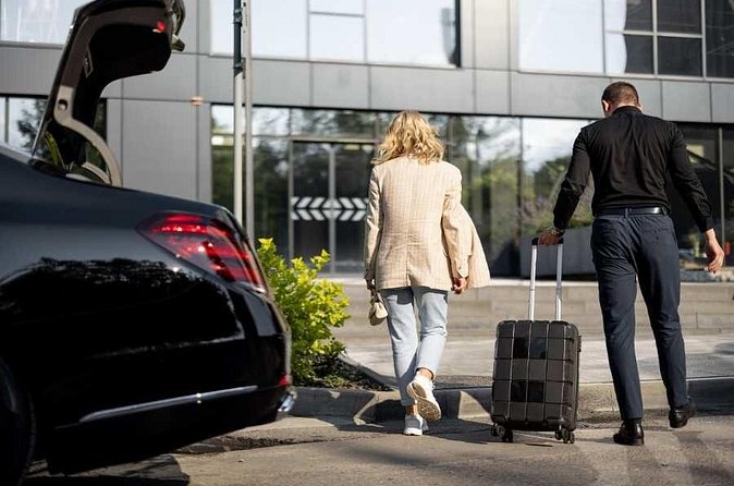 Private Arrival Transfer: Honolulu International Airport to Oahu Hotels or Cruise Terminal - Price and Value: Is $75 Worth It for Your Group?