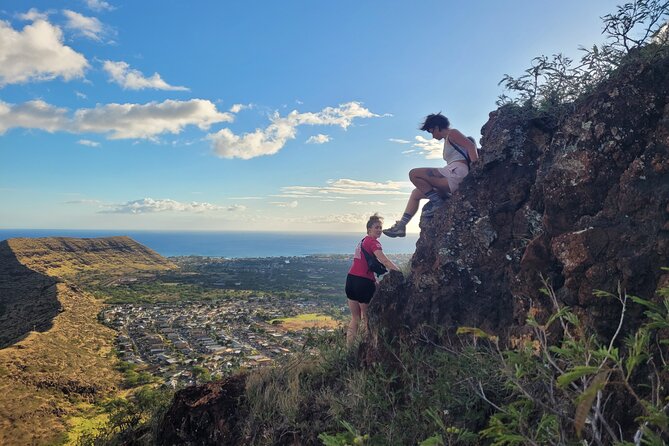 Private Bucket List Adventure Day- Hikes, Beaches, Waterfalls - Food, water, and comfort tips for a full day on Oahu