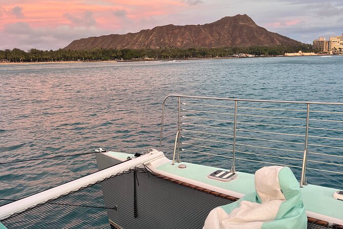 Private Catamaran Sunset Sail in Waikiki - Sunset Sailing, Music, and the Kind of Calm You Want in Waikiki