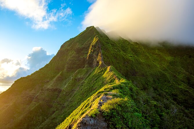 Private Circle Island Oahu Tour with Custom Itinerary - Stop 1: Halona Blowhole, where the ocean turns into a geyser