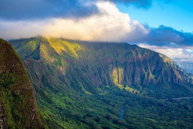 Private Circle Island Oahu Tour with Custom Itinerary - Price and value: what $300 per person really buys