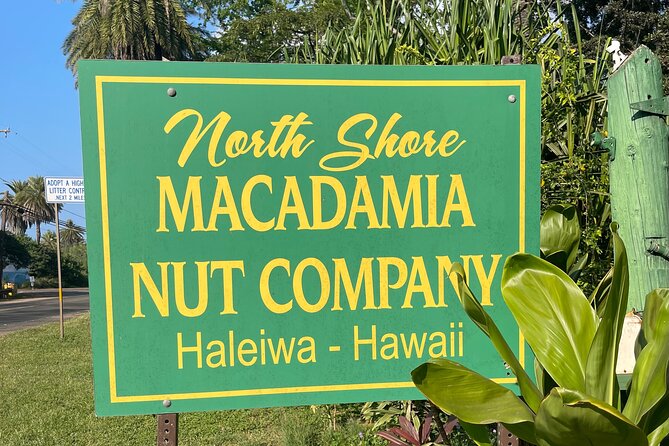 Private Circle Island Tour North Shore and East Side - Haleiwa, where you can actually taste local life