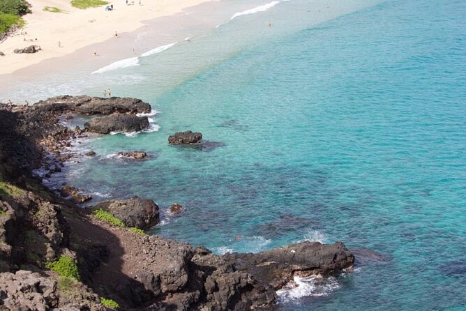 Private Customizable Grand Circle Island Tour of Oahu - Byodo-in Temple and Temple Valley Calm on the Windward Side