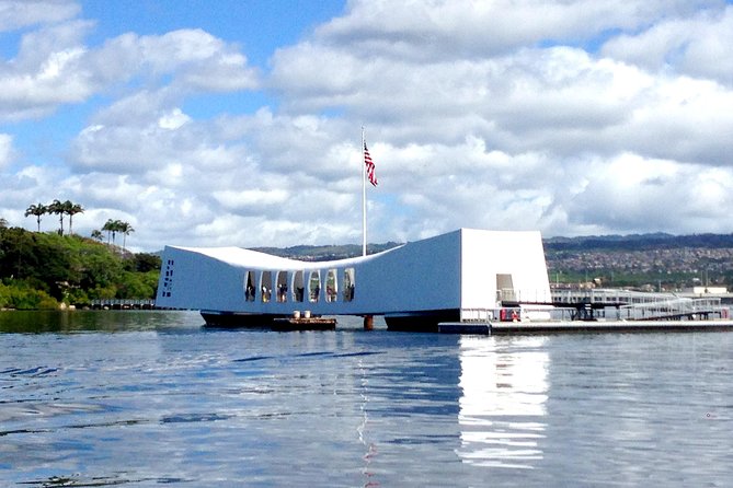 Private Oahu Pearl Harbor and Island Sightseeing Combination Tour - Private Pearl Harbor and sightseeing, built for your pace