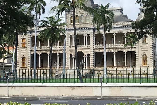 Private Pearl Harbor and Honolulu City Tour - Your driver-guide experience, from Ama storytelling to Eva flexibility