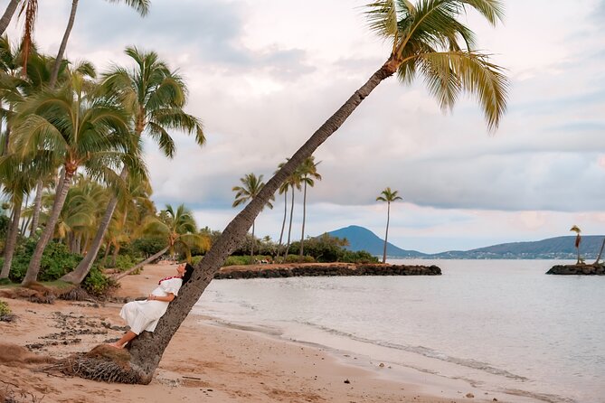Private Professional Vacation Photoshoot in Honolulu - Private professional direction, with local tips built in