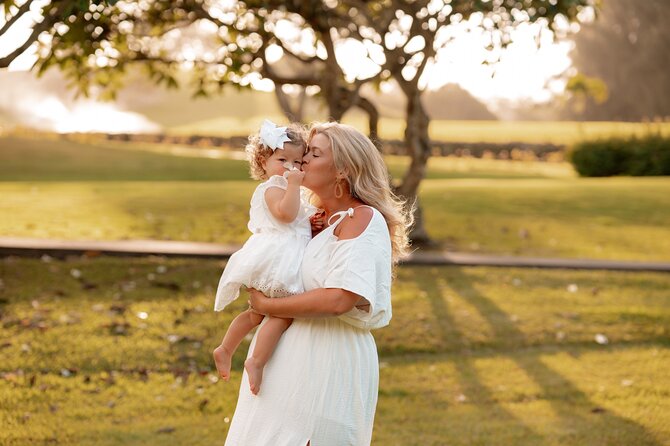 Private Professional Vacation Photoshoot in Honolulu - Timing, meeting back, and keeping the session smooth