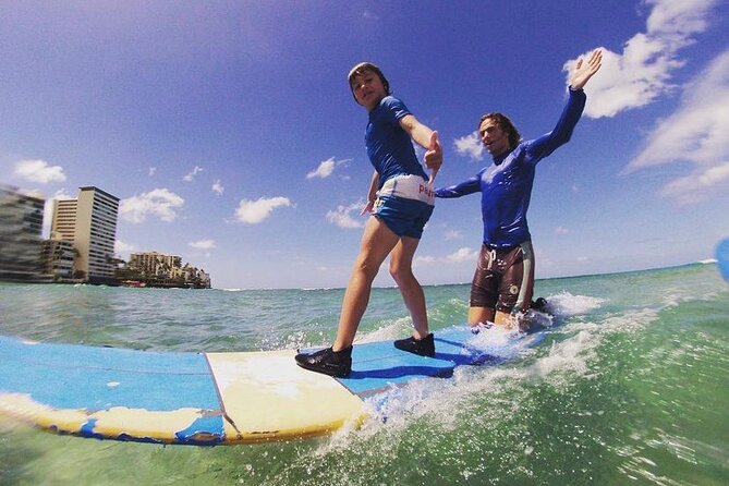 Private Surfing Lessons in Waikiki - A Friendly Way To Learn Surfing In Waikiki