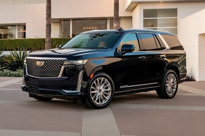 Private Transfer from Honolulu Airport HNL to Waikiki by SUV - The Cadillac Escalade Style Ride to Waikiki