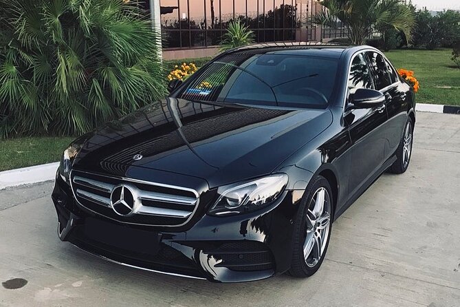 Private Transfer: Honolulu Airport HNL to Honolulu in Sedan Car - What the Driver Does for You, Step by Step