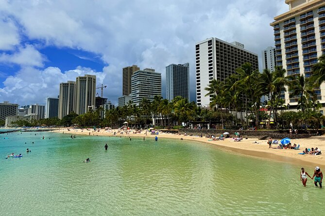 Private Walking Food Tour in Honolulu With Secret Food Tours - What you actually eat: malasada, tacos, poke, shave ice, and the secret dish