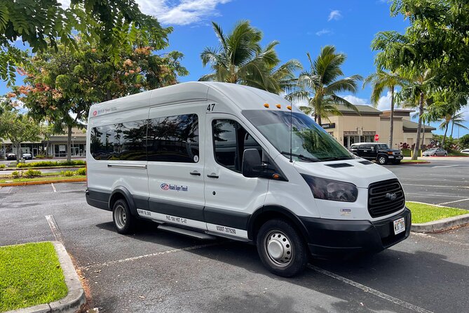 Roundtrip Shuttle from Waikiki Hotels-Waikele Premium Outlets - The ride there: short, comfortable, and focused on timing