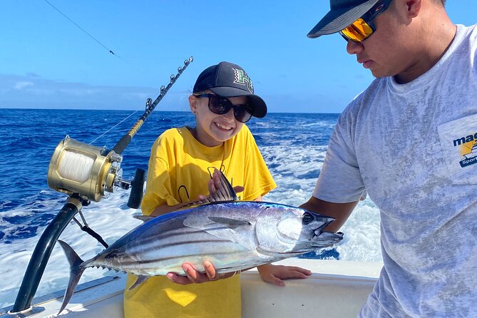 Shared Deep Sea Full-Day Fishing Charter in Hawaiian Waters - Fishing targets in Hawaiian waters: what you try for all day