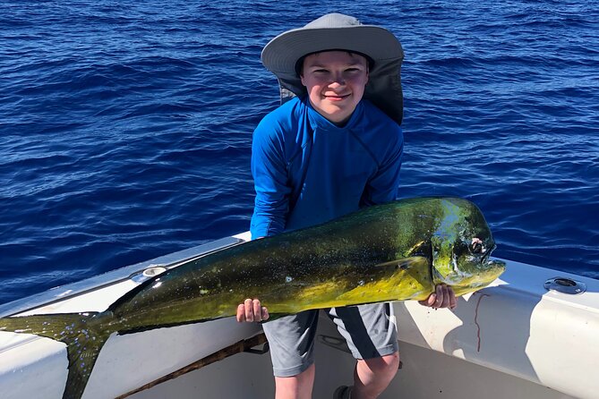 Shared Deep Sea Full-Day Fishing Charter in Hawaiian Waters - Price and value: what $425 per person gets you on Oahu