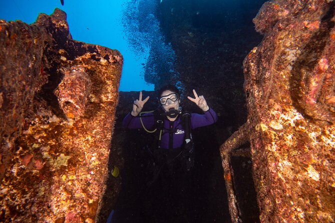Small-Group Deep Dive in Oahu with Shipwreck and Reef - Why This Oahu Charter Fits Experienced Scuba Folks
