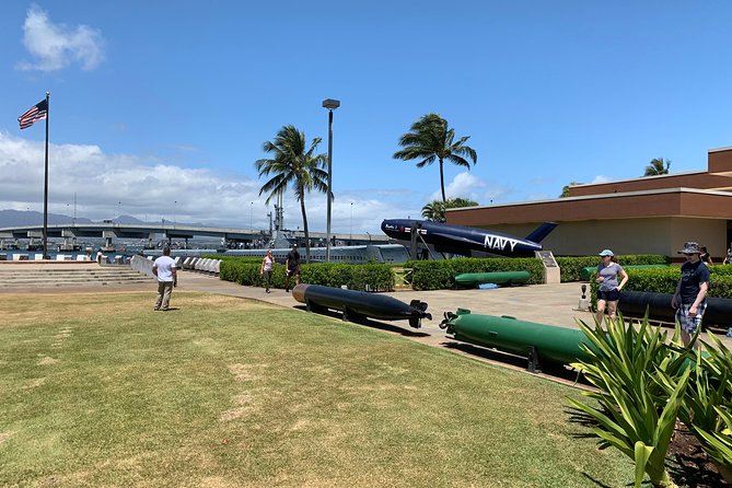 Small Group-Oahu Tour, Dole Plantation, Northshore, Sunset Beach - Price and value: what $199 buys in a 5 to 6 hour loop