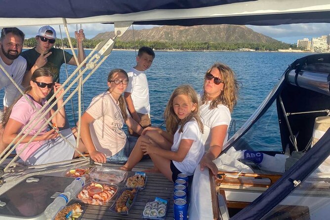 Small Group Waikiki Sunset Sailing Tour - Stop 3: Magic Island for photos near Ala Moana and the Hilton area