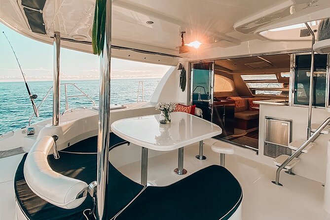 Small Group Yacht Sunset Cruise from Oahu - Hosted bar: endless drinks, and how that shapes the vibe