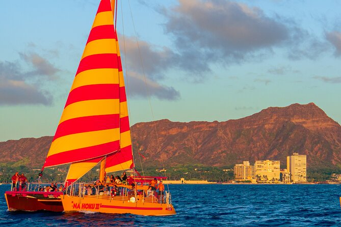 South Shore Open Sail from Kewalo Harbor Including Drinks - Booking smart: weather, small-group limits, and simple timing