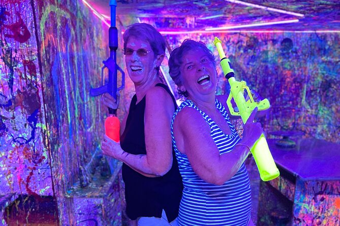 Splatter Art Paint Studio Experience in Hawaii - Key takeaways before you show up
