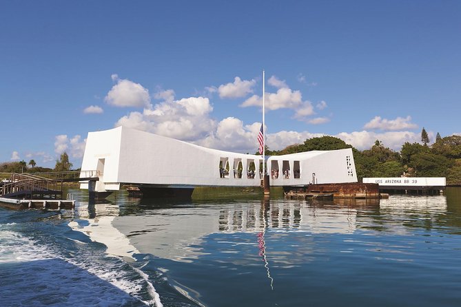 Stars and Stripes Tour: Pearl Harbor and Battleship Missouri - Battleship Missouri guided walk: MacArthur’s footsteps on deck