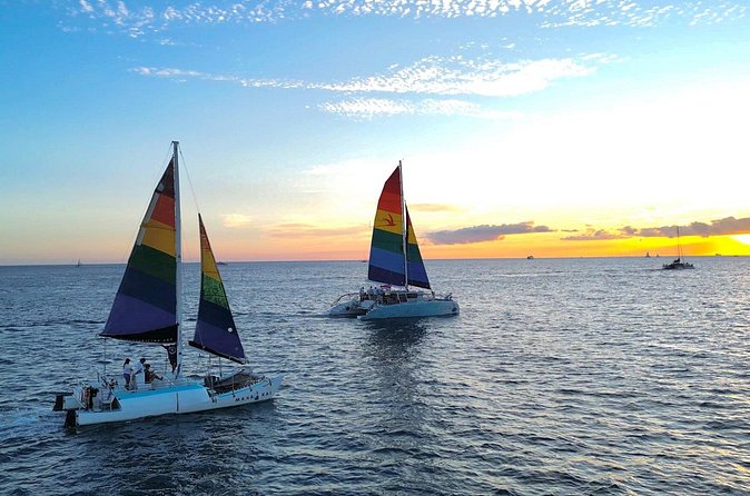 Sunset sail Aboard Manakai Catamaran - The route at golden hour: Diamond Head, Waikiki Aquarium, and the shoreline loop