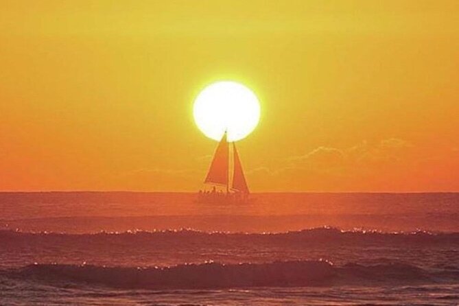 Sunset sail Aboard Manakai Catamaran - Meeting at Whipsaw Sportfishing and why location matters