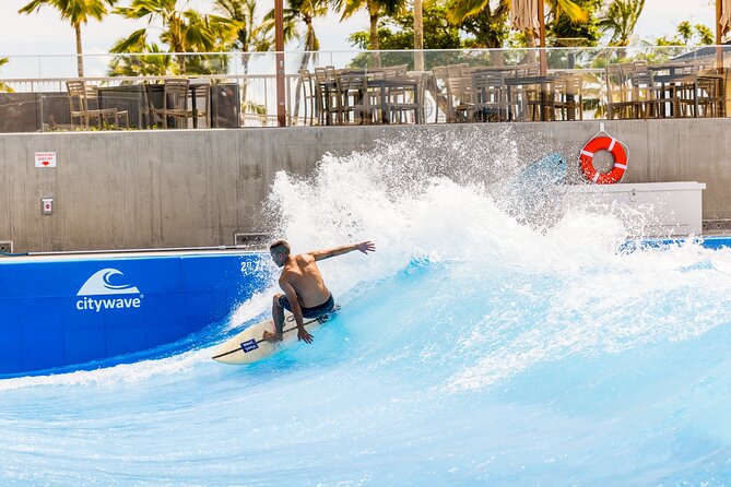 Surf Activity on the Wai Kai Wave in Ewa Beach - Group size and the beginner comfort factor