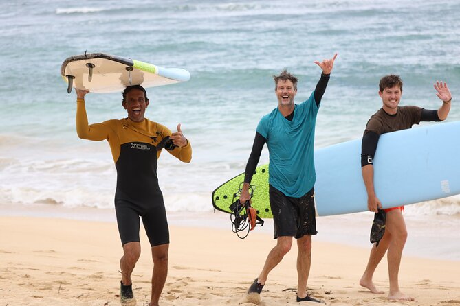 Surf Lesson in Haleiwa - Private vs semi-private vs group: picking the right class size