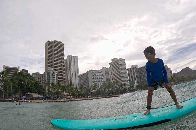 Surf lessons for beginners in Waikiki - Price and what $100 buys you in Waikiki