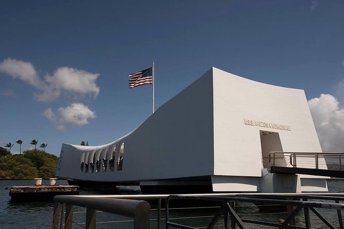 The Best of Pearl Harbor Full Day Tour - A 6:30 am Pickup That Sets the Pace