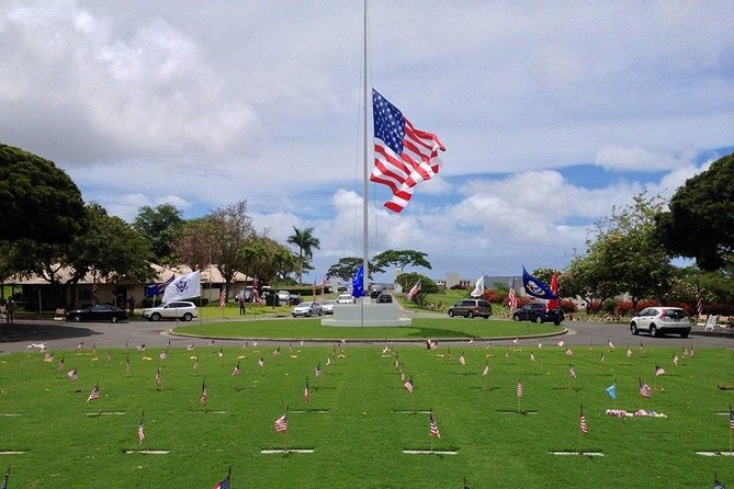 The Best of Pearl Harbor Full Day Tour - Transport Comfort, Group Size, and the Way the Day Moves