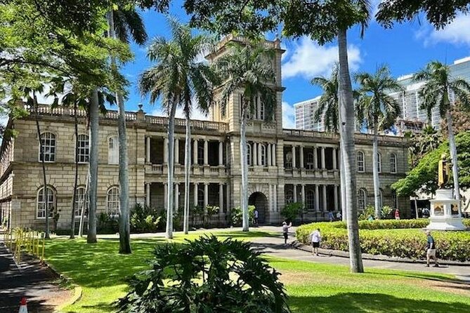 Through A Glass Darkly The Strange and Tragic History Of Honolulu - Stop-by-stop: Kamehameha to St. Andrew in 10 stops