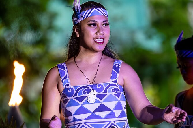 Toa Luau at Waimea Valley, Oahu - The Polynesian Show: Multiple Islands and the Fire Knife Finale