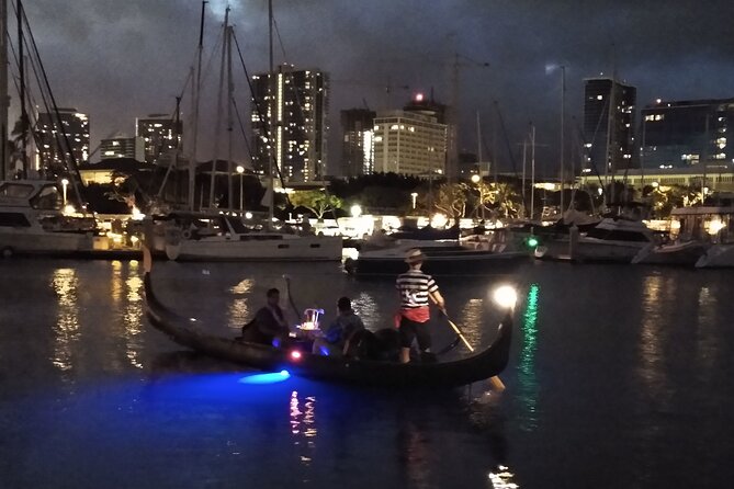 Valentine's Venetian Gondola Cruise in Waikiki - BYOB and the Little Extras That Make It Special