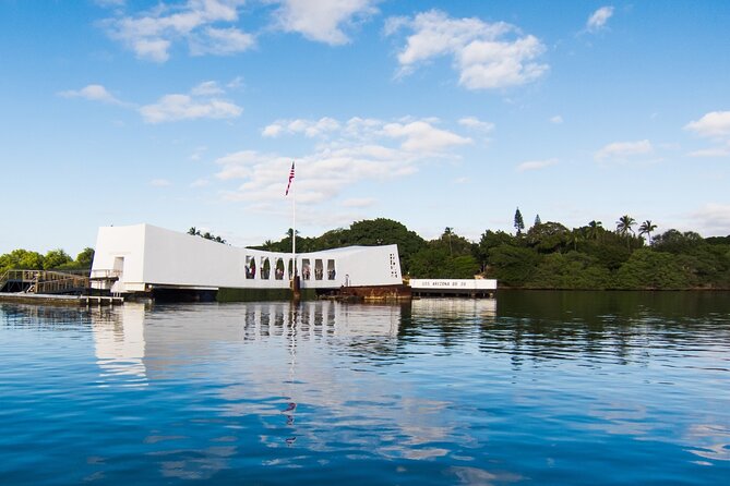 VIP tour to Pearl Harbor Arizona Memorial - From the Visitor Center to the Navy shuttle