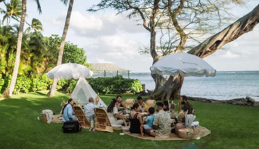 Waikiki : Beach Picnic with Professional Photography! - Price and Value: What $215 Per Person Actually Covers