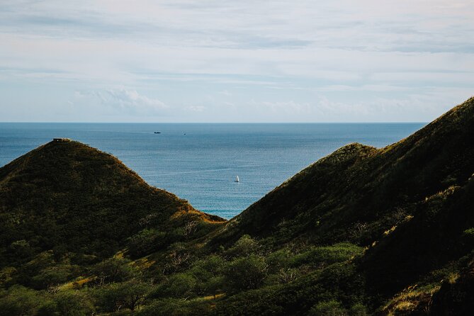 Waikiki Electric Bike Tour Self Guided: Diamond Head Bike & Hike - Gear and practical tips that change the whole day