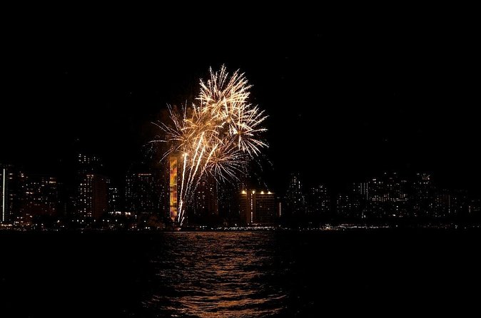 Waikiki Friday Fireworks Boat Cruise from Oahu - Snacks and Drinks, Including the BYOB Twist