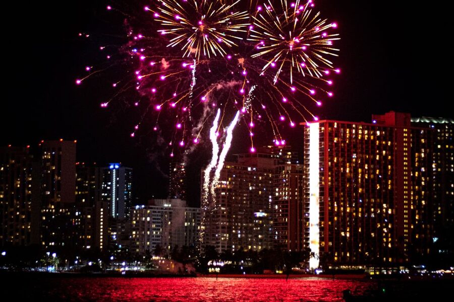 Waikiki Friday Night Fireworks Cruise+Nagaoka Fireworks 3/15 - Key Details I’d Plan for on This Waikiki Fireworks Cruise