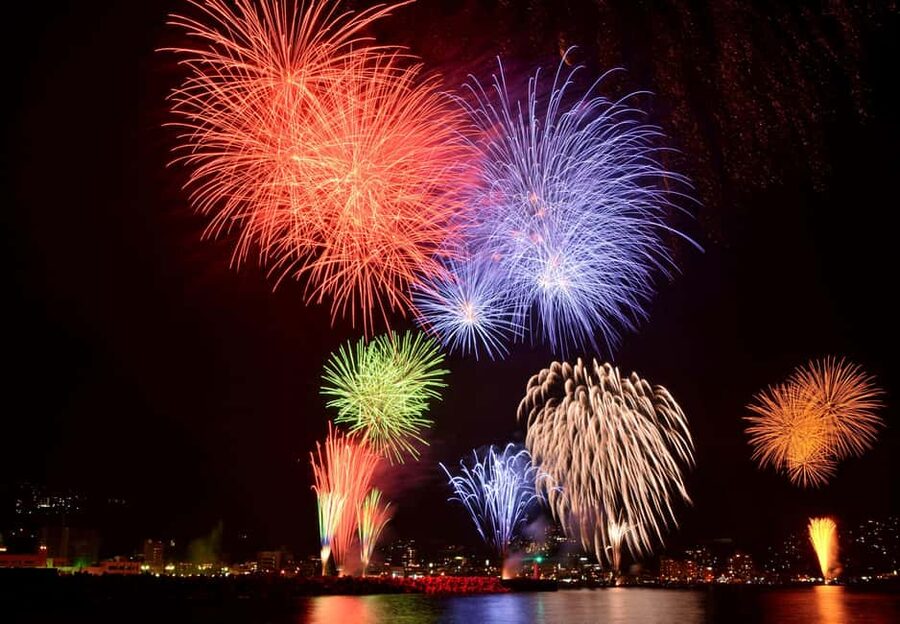 Waikiki Friday Night Fireworks Cruise+Nagaoka Fireworks 3/15 - Getting Oriented: Check-In, Boarding, and Timing