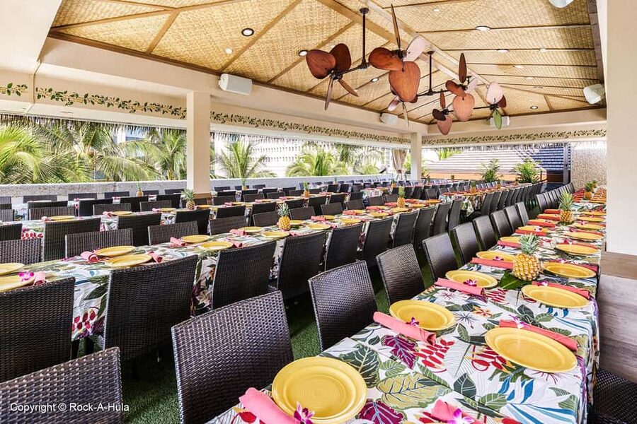 Waikiki: Luau and Buffet w/ optional Rock-A-Hula Show - The Hawaiian Buffet Menu: What You Actually Get