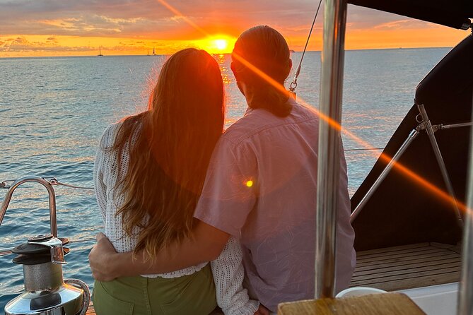 Waikiki private Day Tour and Sunset sail for couples - Why this private Waikiki sunset sail feels special