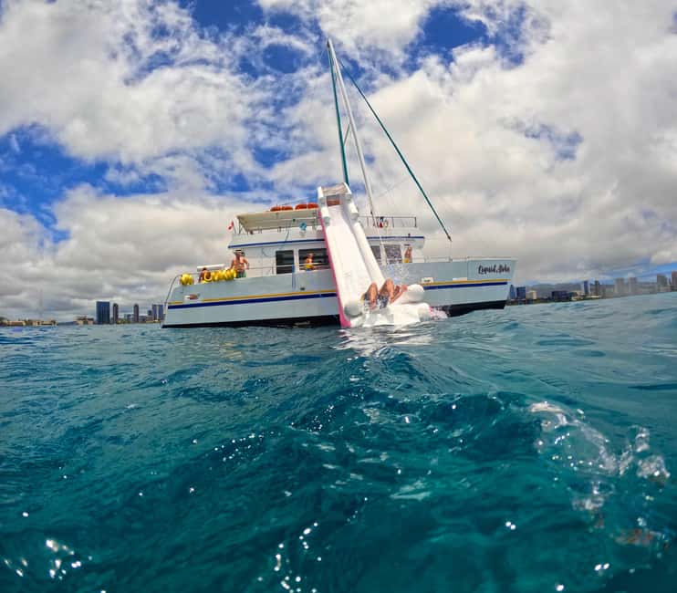 Waikiki Snorkeling and Ocean Waterpark Adventure - Snacks, drinks, and onboard restrooms that save your sanity