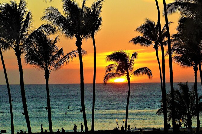 Waikiki Sunset Cocktail Cruise - Hilton Hawaiian Village - Drinks and Micro-Draft Beer: How the Bar Works