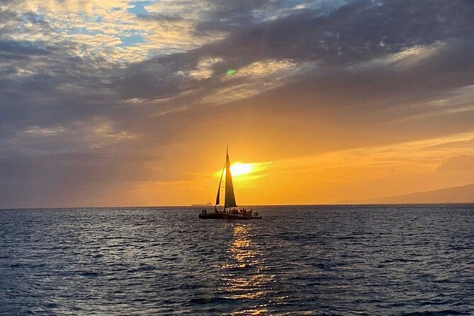 Waikiki Sunset Cocktail Cruise - Hilton Hawaiian Village - Timing and Pace: A 1.5 Hour Cruise That Doesn’t Feel Draggy