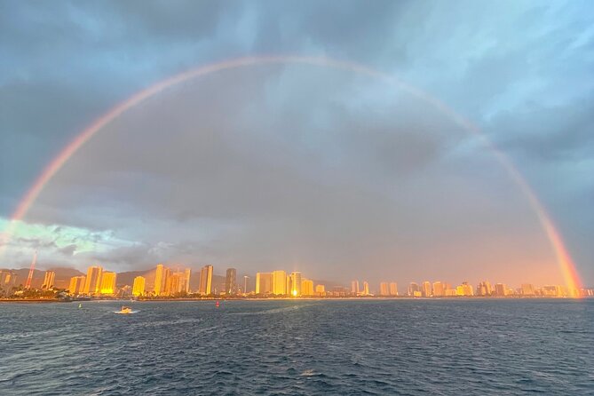 Waikiki Sunset Cruise Catamaran Boat Tour on Oahu - Price, Value, and Who This Cruise Fits Best