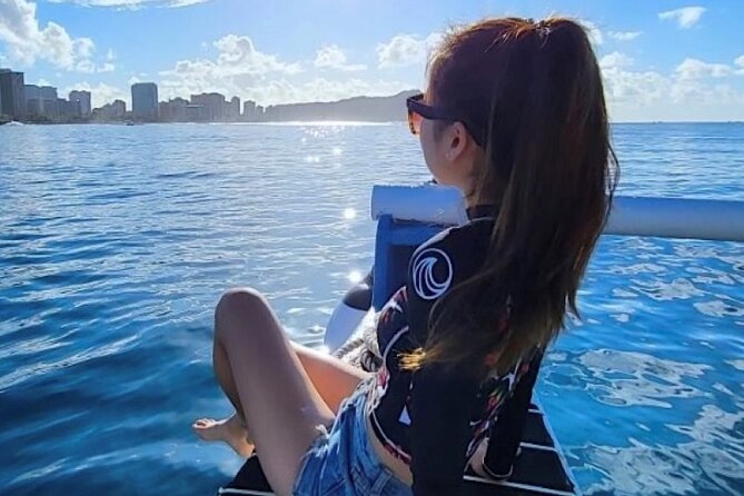 Waikiki Turtle Canyon Snorkeling Adventure - Life jackets, equipment, and guide-led instructions in English and Korean