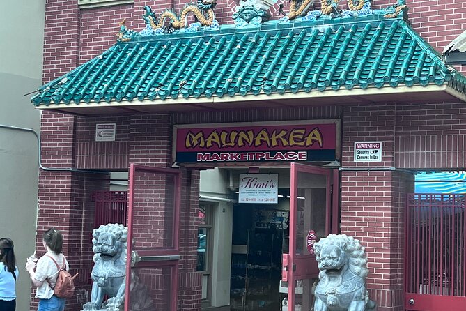 We Go Eat: Secret Aloha Bites Tour - Hawaiian culture lessons from Lanai, Matt, and Travis